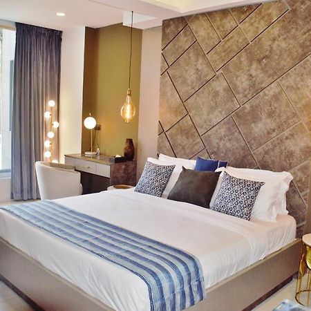 The Pool Labone Aparthotel Accra Bagian luar foto