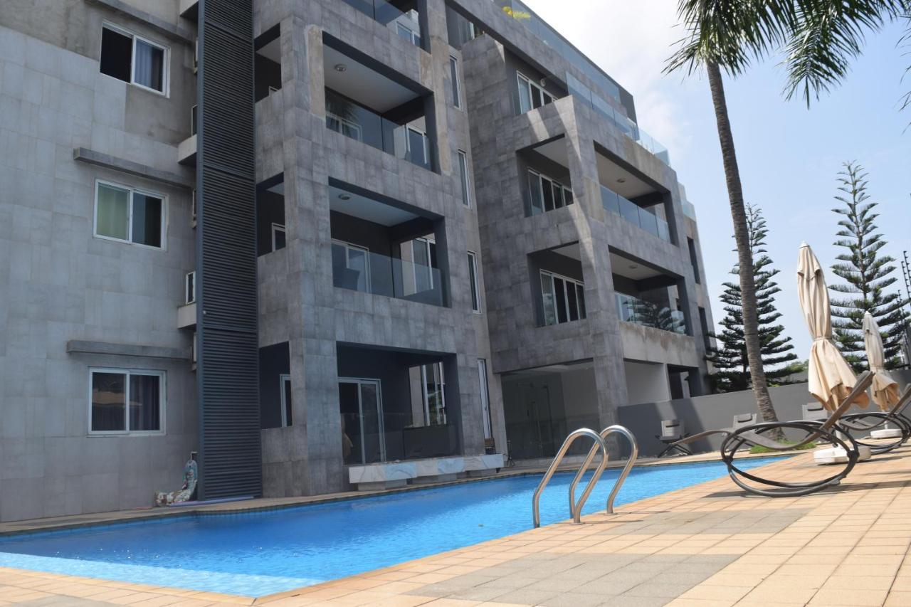 The Pool Labone Aparthotel Accra Bagian luar foto